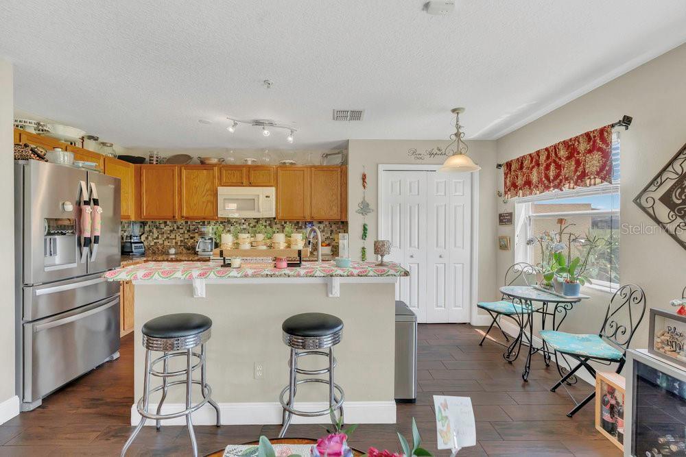 Image 10 of 37 For 13480 Applerose Lane 19
