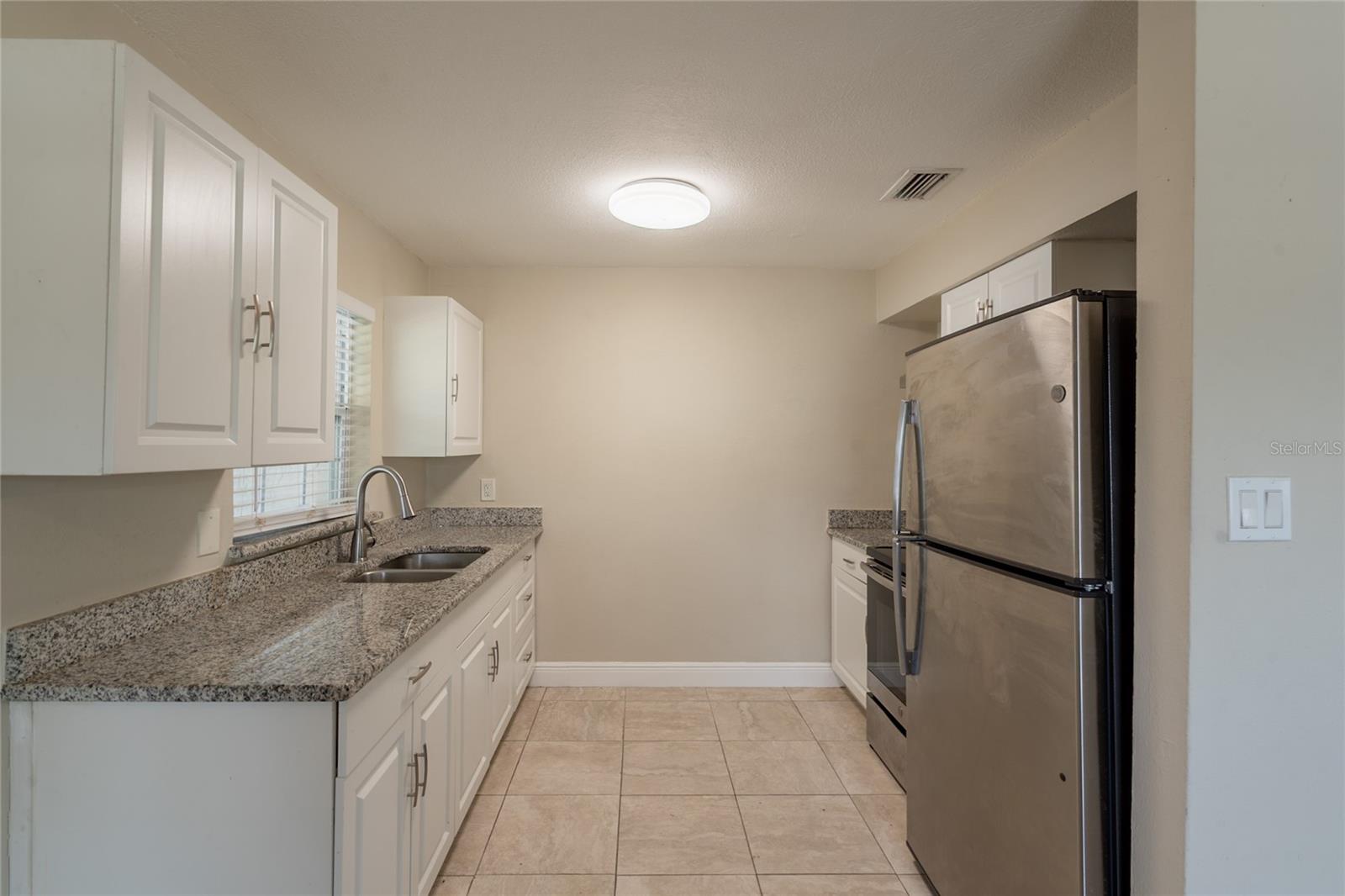 Image 5 of 24 For 4827 Elese Street