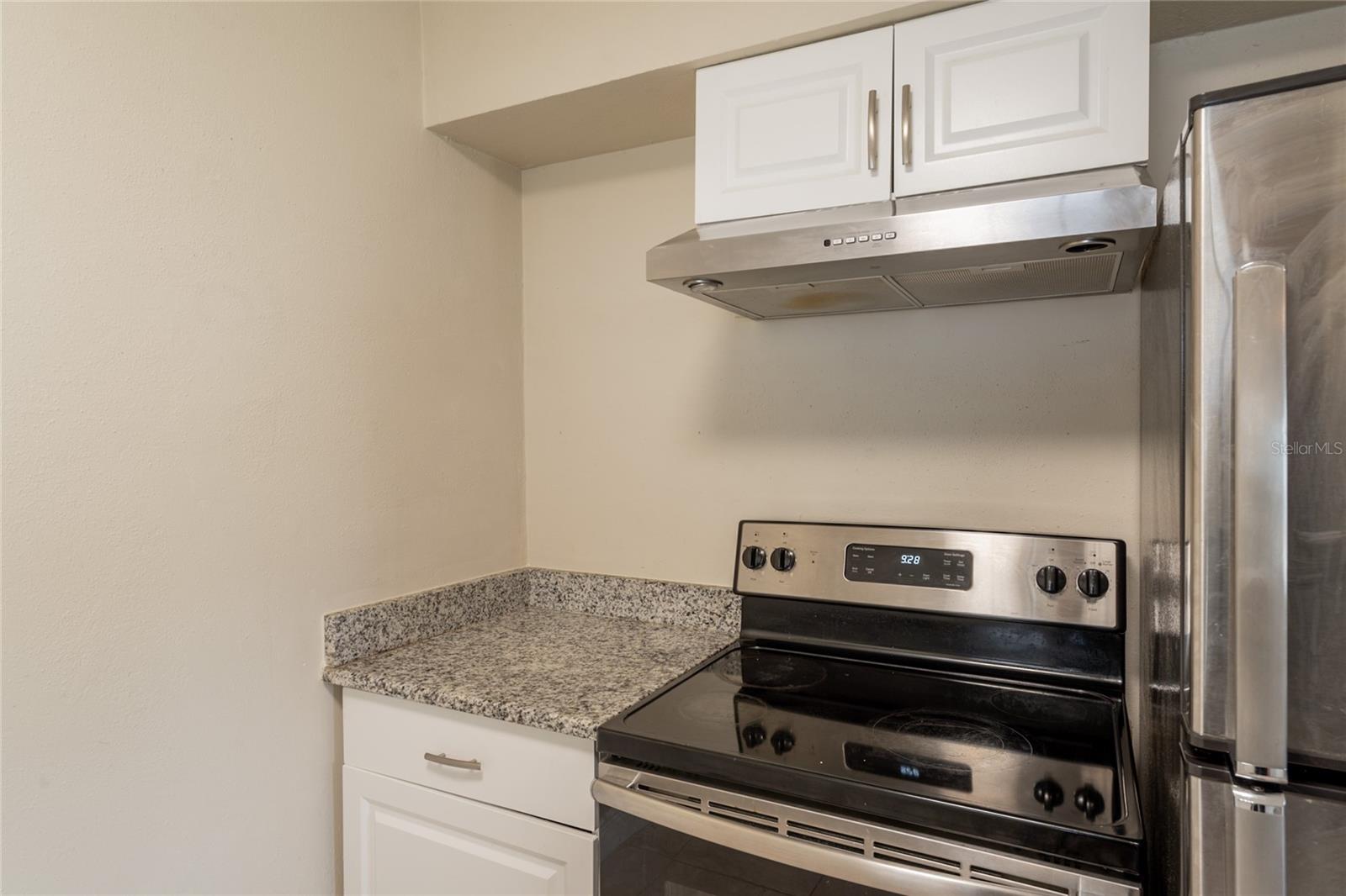 Image 7 of 24 For 4827 Elese Street