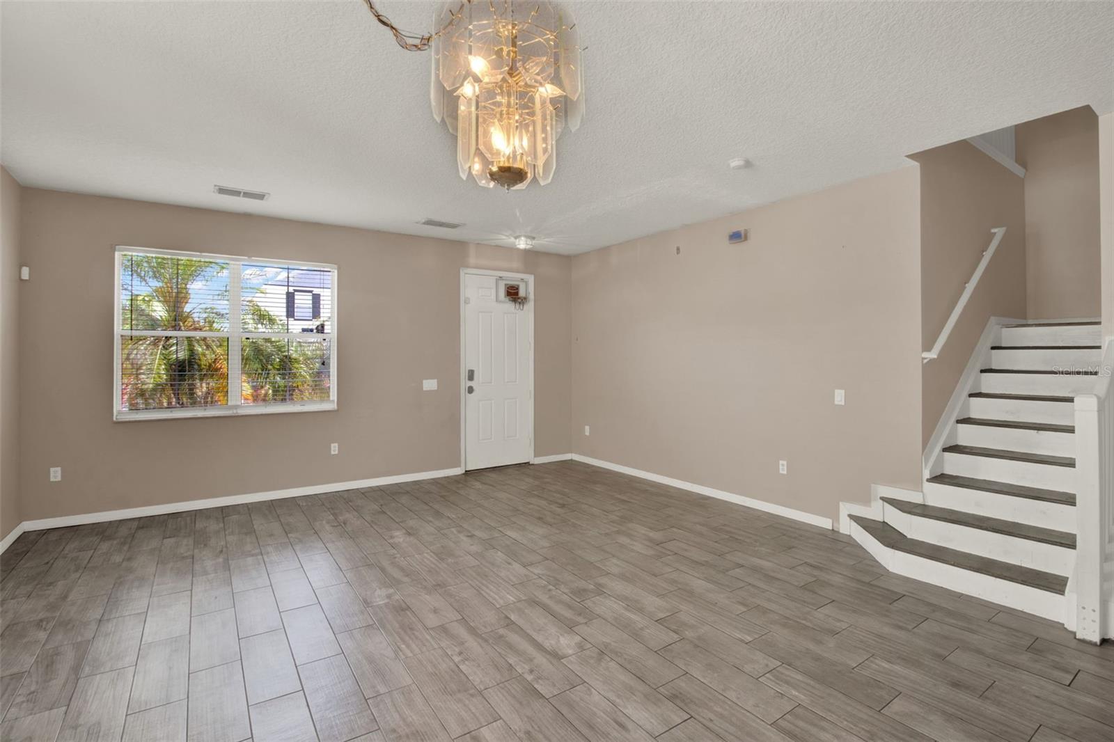 Image 11 of 38 For 1744 Pine Ridge Drive
