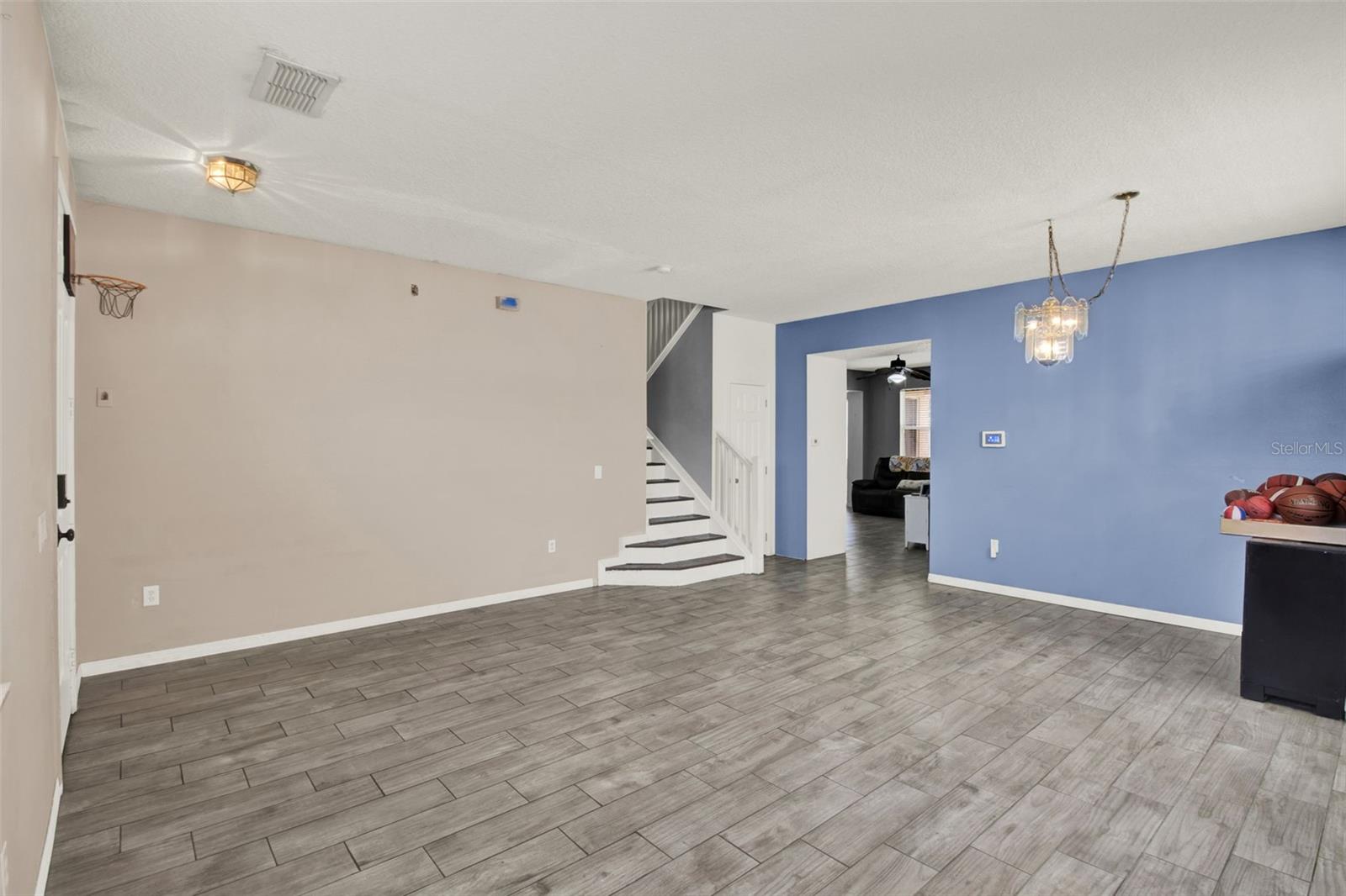 Image 13 of 38 For 1744 Pine Ridge Drive