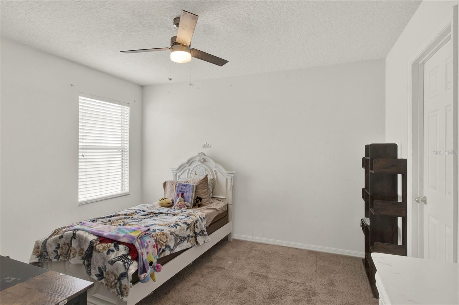 Image 18 of 38 For 1744 Pine Ridge Drive
