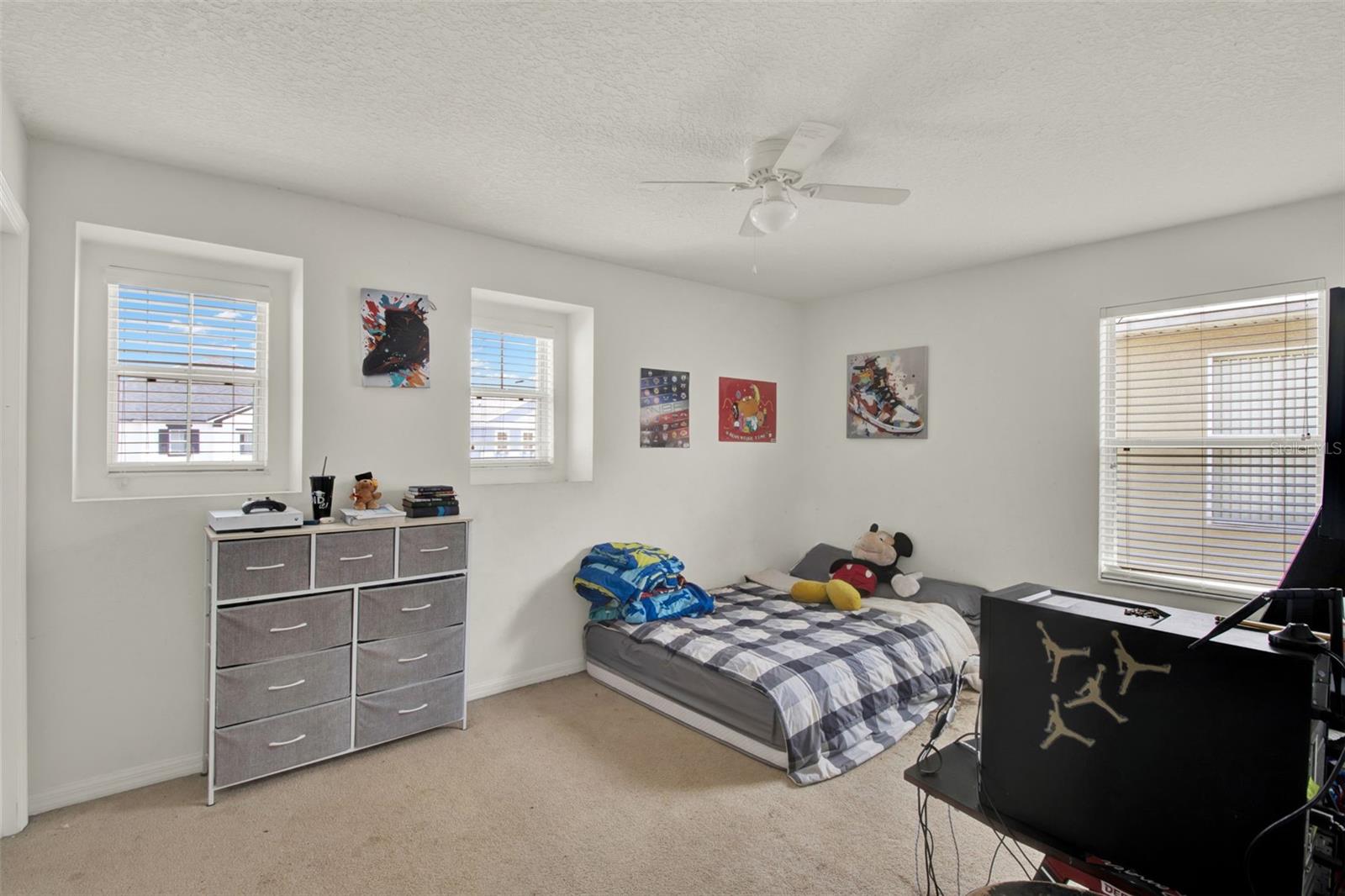 Image 21 of 38 For 1744 Pine Ridge Drive