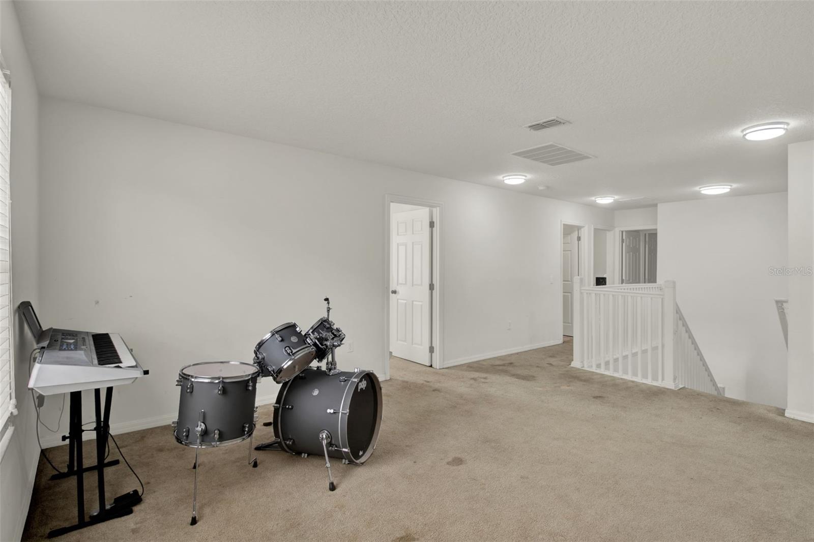 Image 23 of 38 For 1744 Pine Ridge Drive