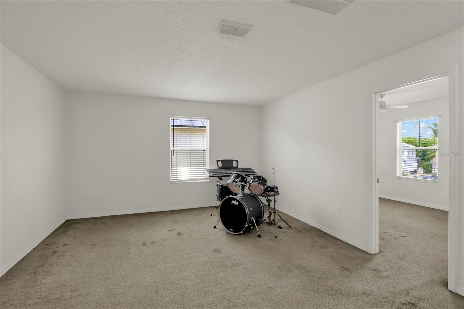 Image 24 of 38 For 1744 Pine Ridge Drive