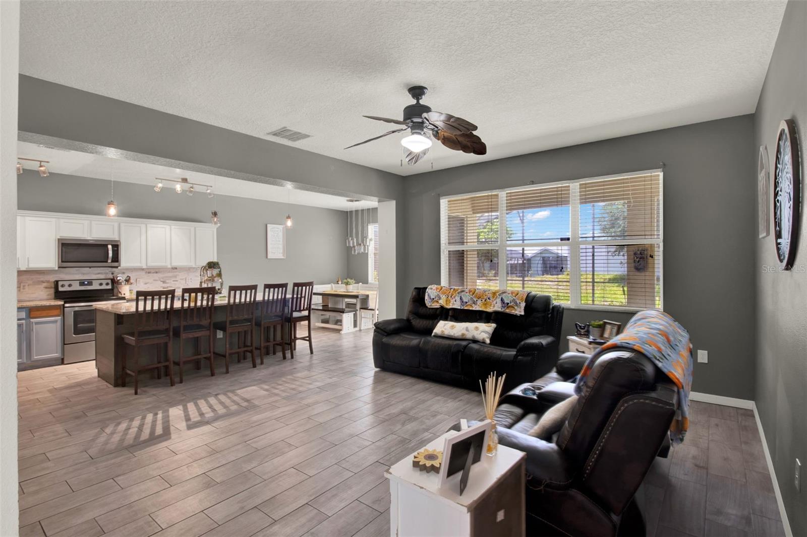Image 4 of 38 For 1744 Pine Ridge Drive