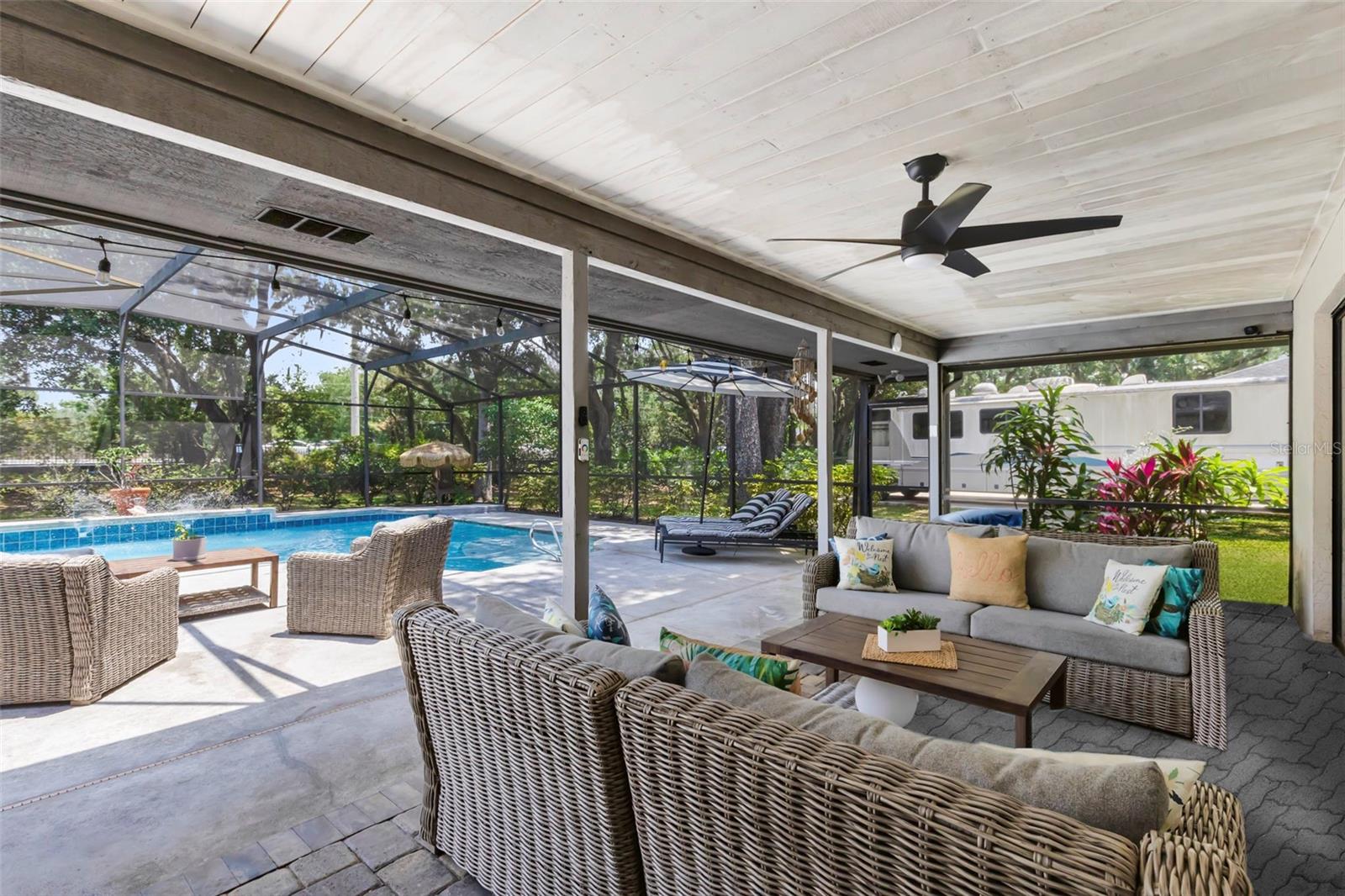 Image 21 of 29 For 3285 Majestic Oak Drive