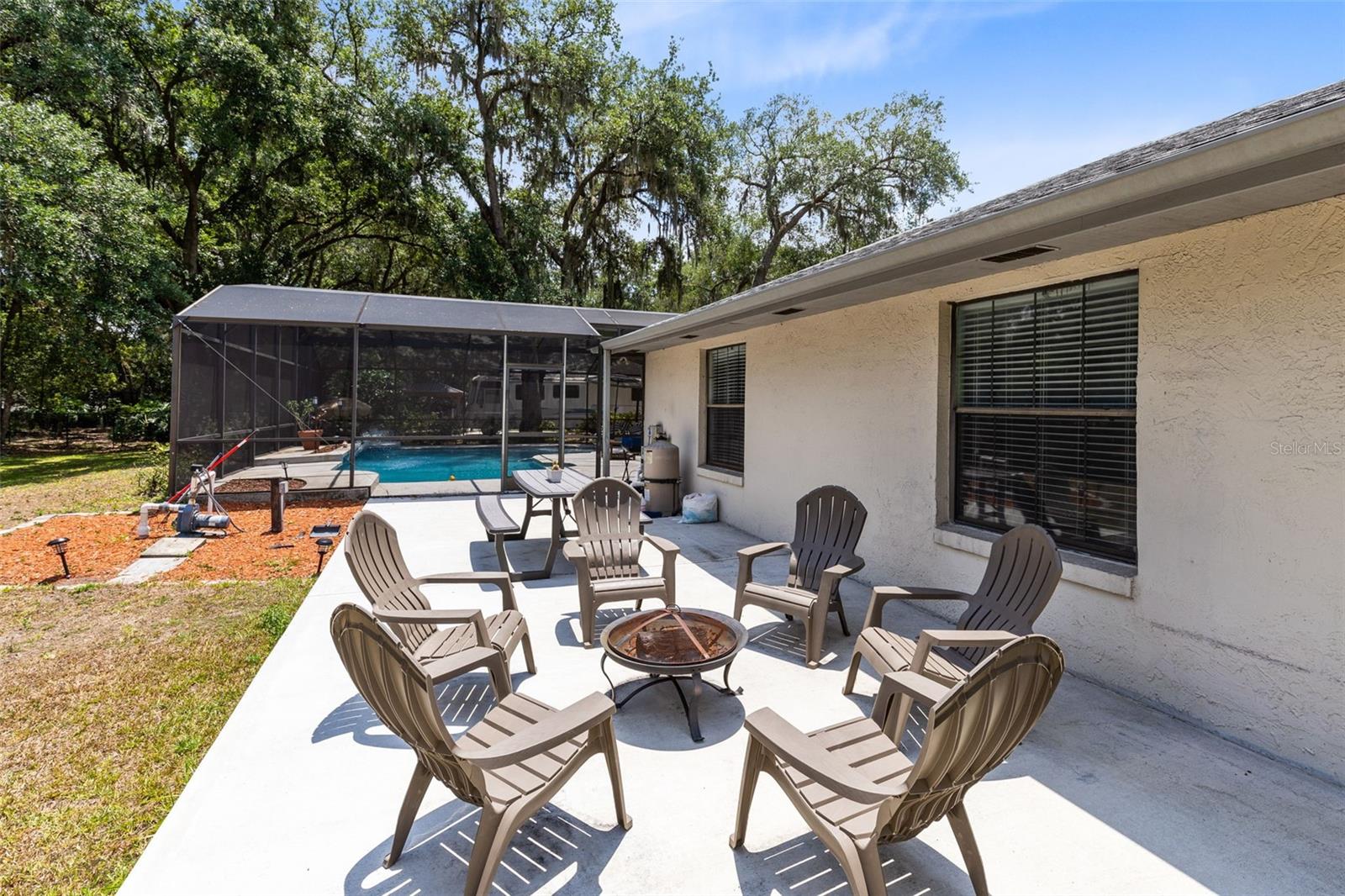 Image 22 of 29 For 3285 Majestic Oak Drive
