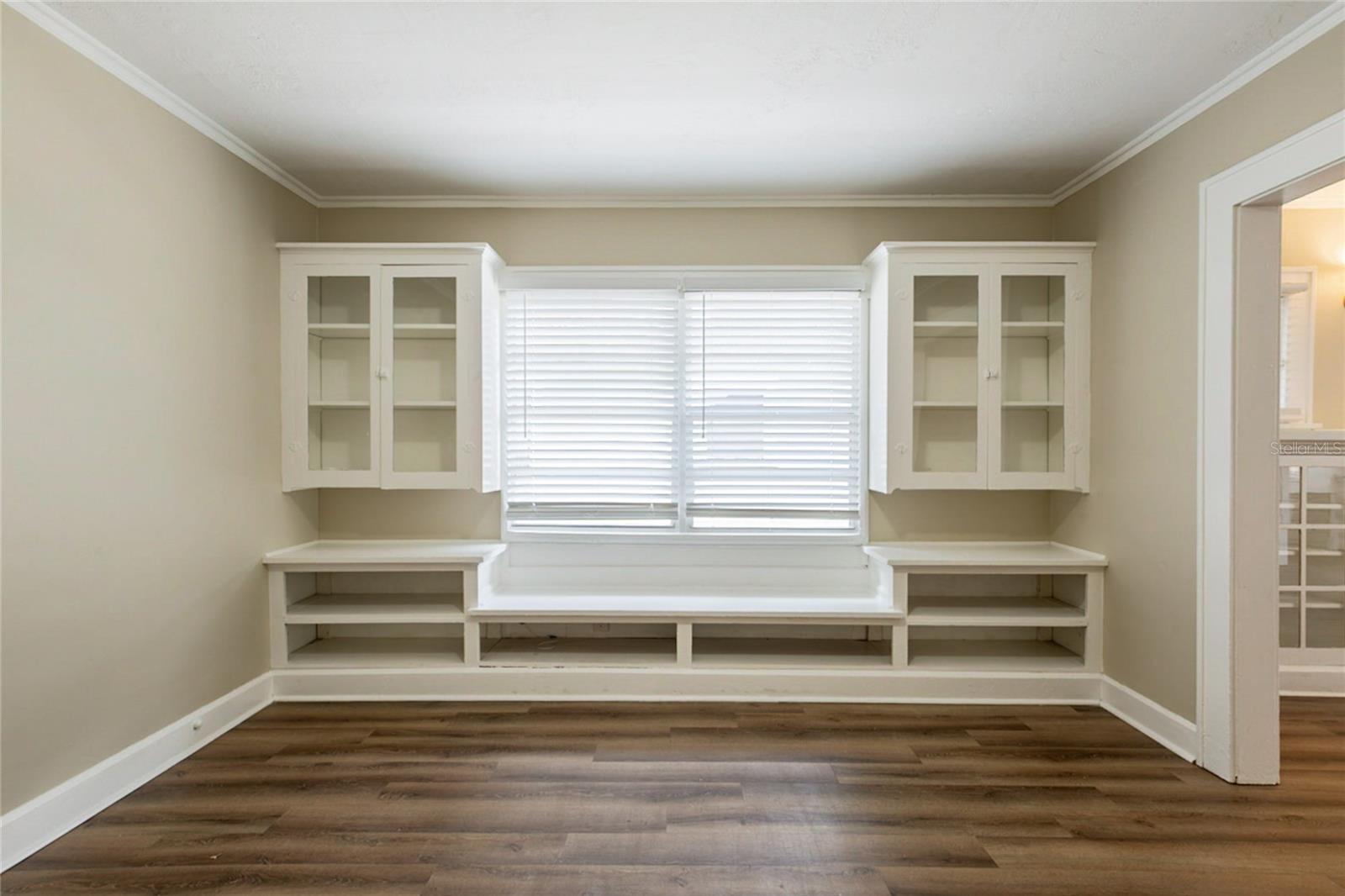 Image 10 of 29 For 1424 14th Street S