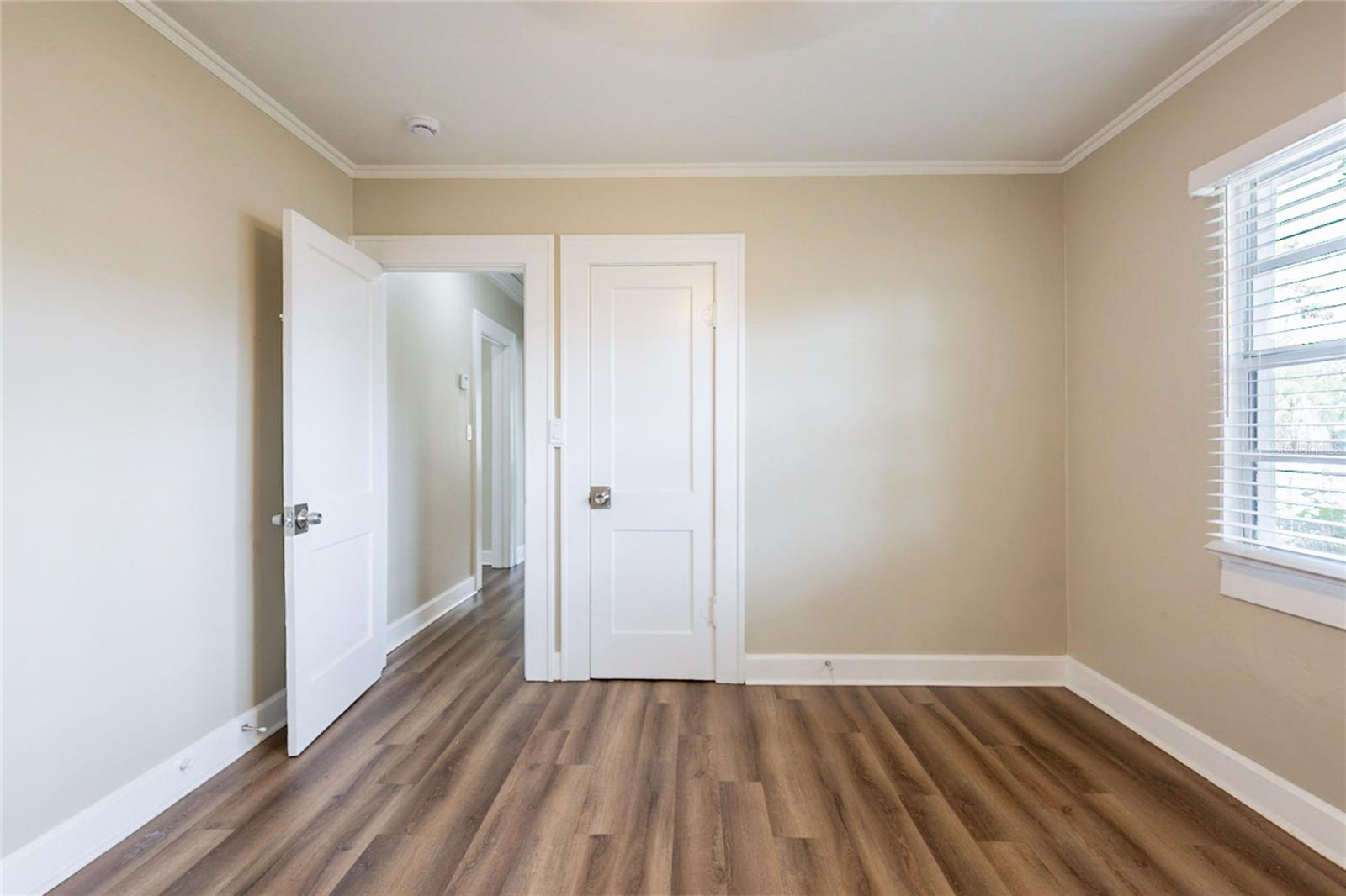 Image 19 of 29 For 1424 14th Street S