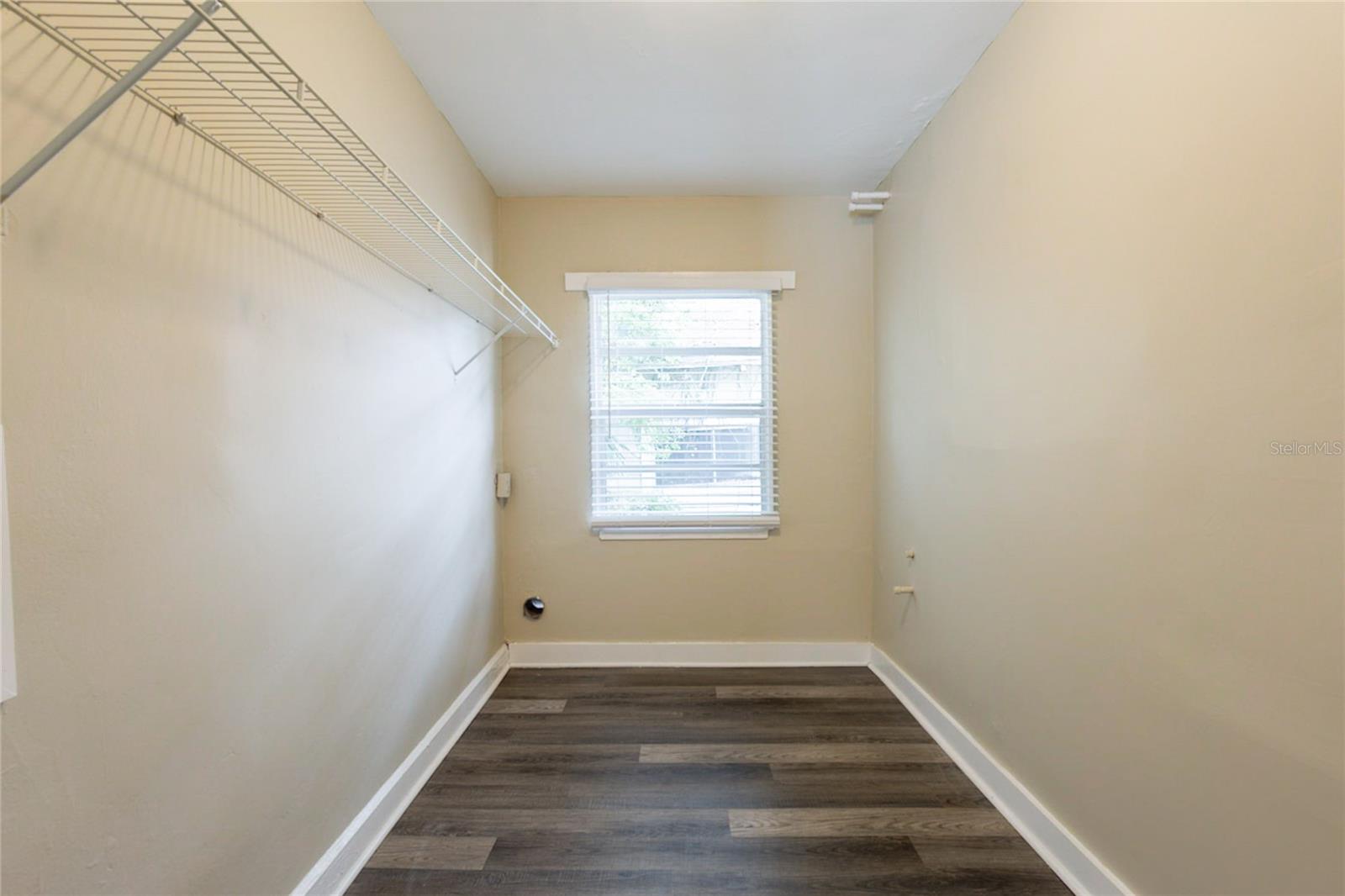 Image 23 of 29 For 1424 14th Street S