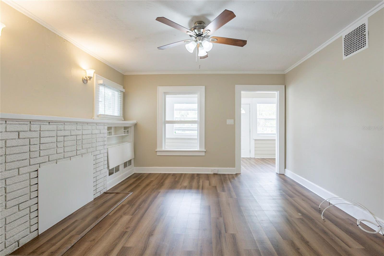 Image 7 of 29 For 1424 14th Street S