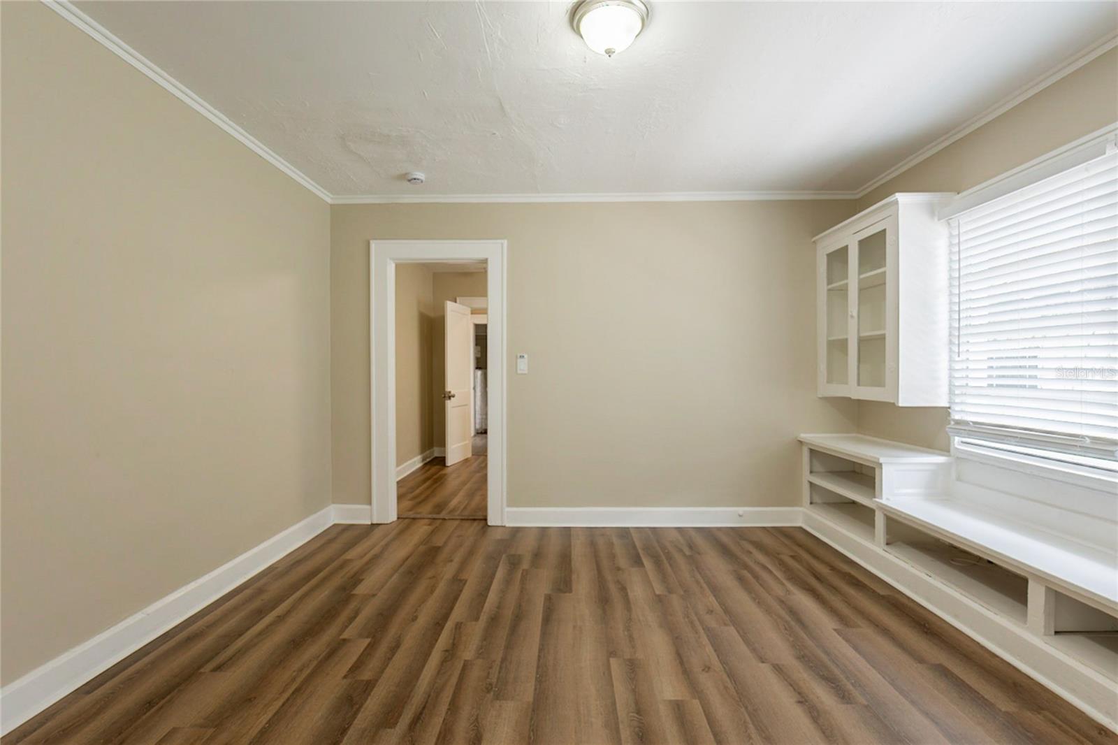 Image 9 of 29 For 1424 14th Street S