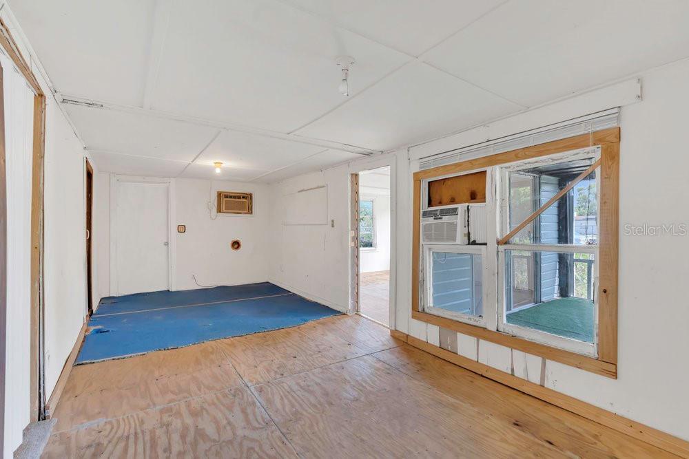Image 12 of 30 For 2045 South Street