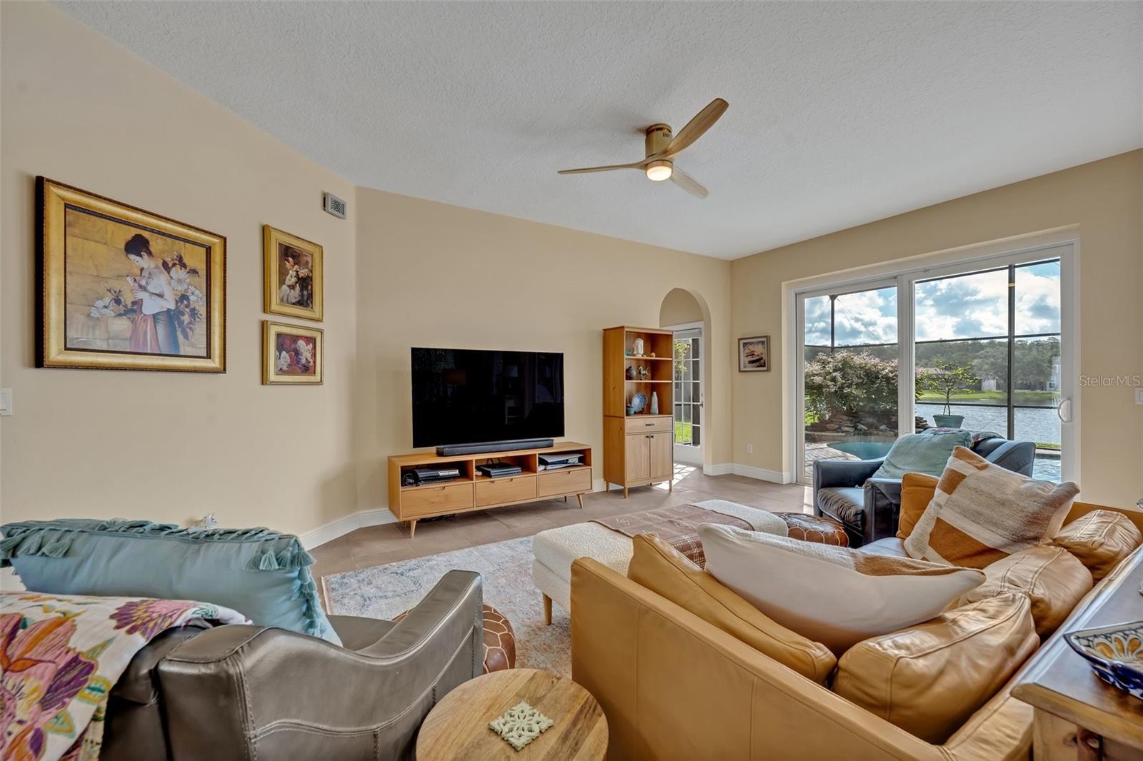 Image 10 of 75 For 14545 Braddock Oak Drive