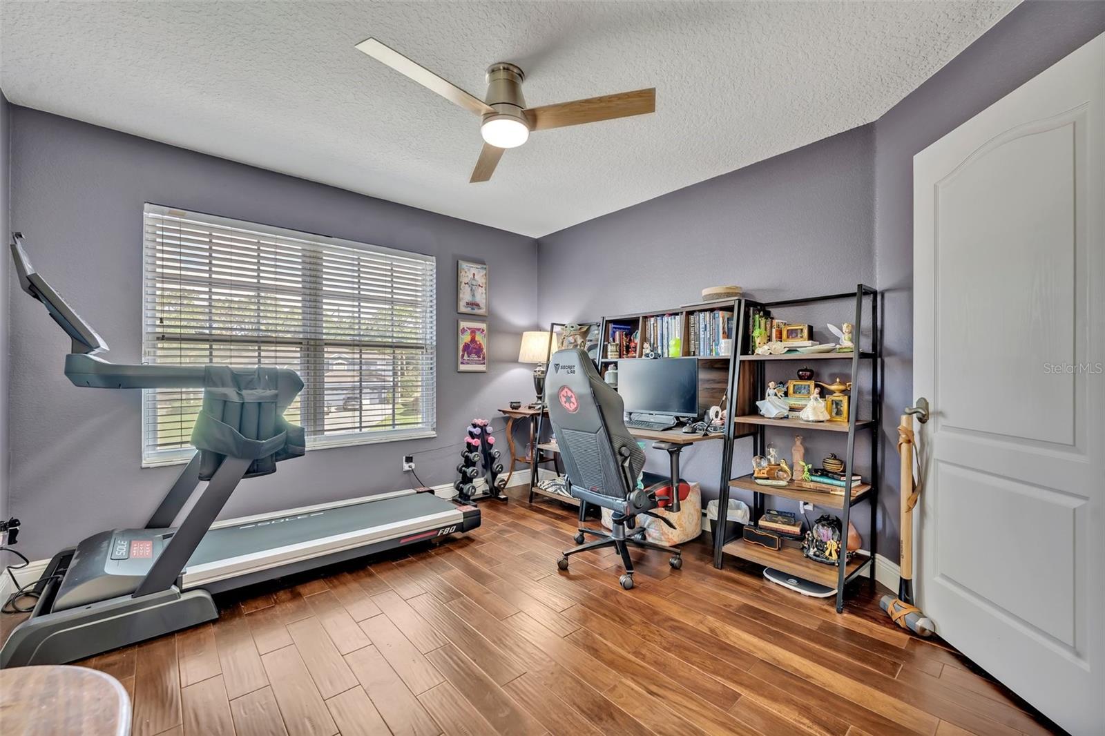 Image 41 of 75 For 14545 Braddock Oak Drive