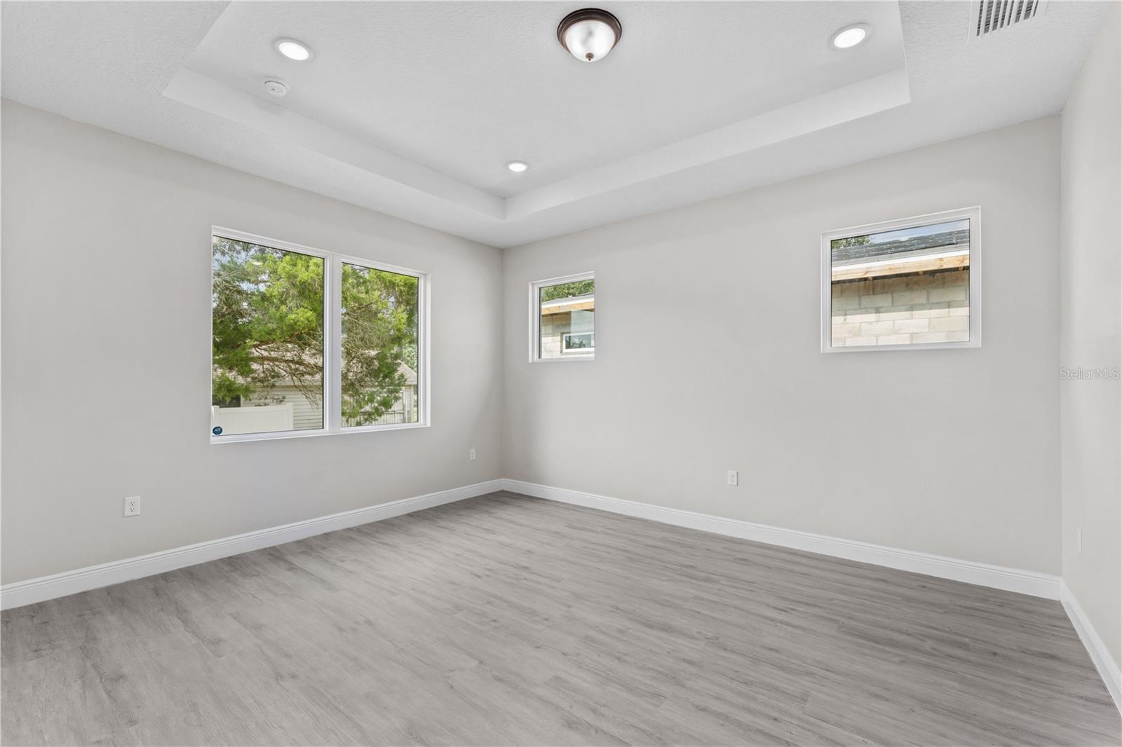 Image 5 of 20 For 5438 Brownell Street