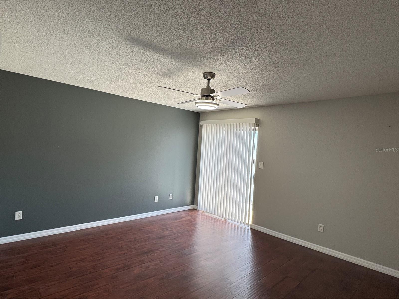 Image 16 of 30 For 7102 Harbor Heights Circle