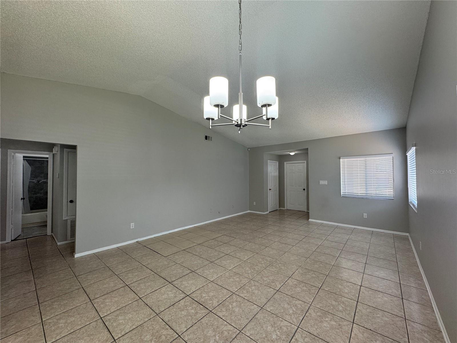 Image 6 of 30 For 7102 Harbor Heights Circle