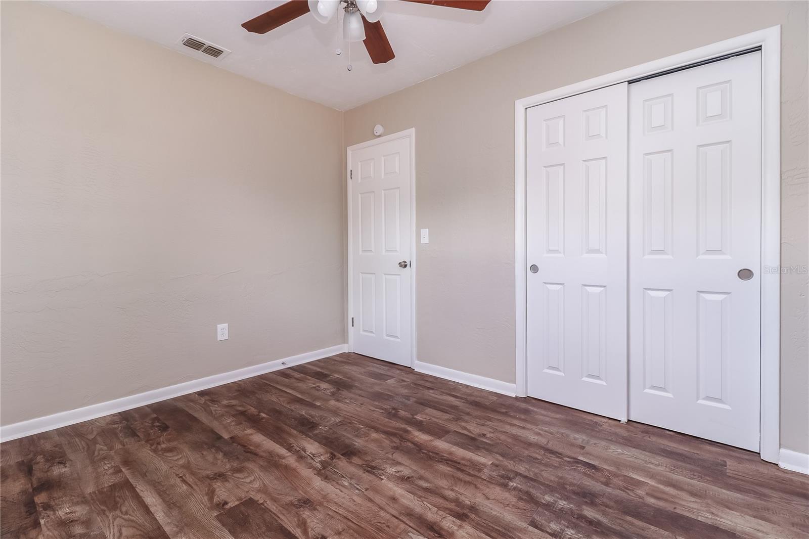 Image 14 of 15 For 7202 Adare Drive