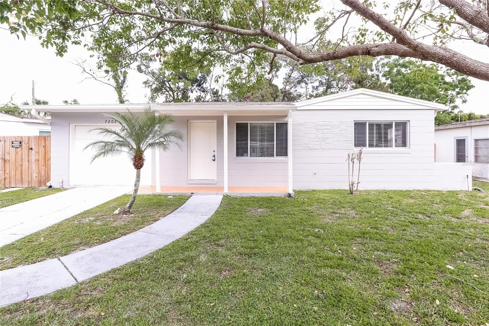 Image 2 of 15 For 7202 Adare Drive