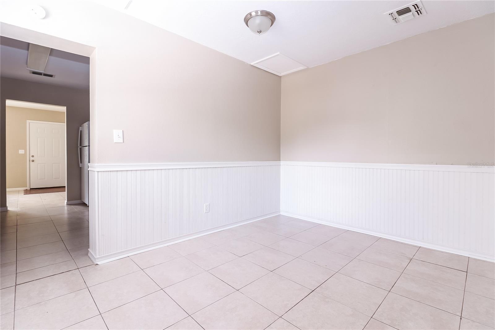 Image 6 of 15 For 7202 Adare Drive