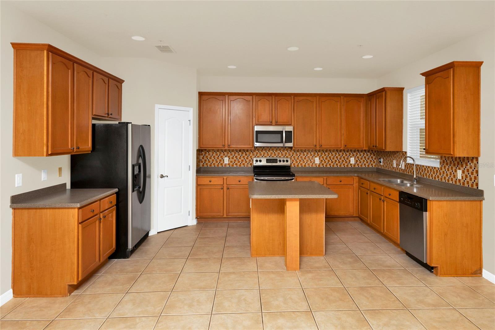 Image 15 of 59 For 9836 Old Patina Way