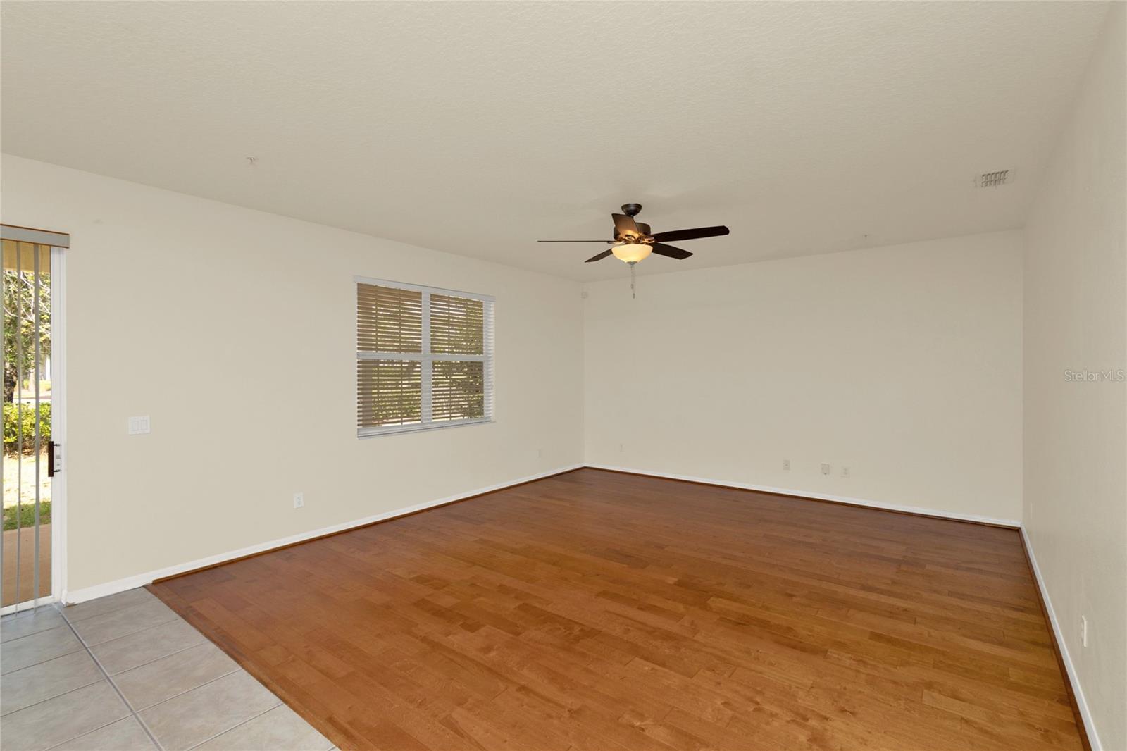 Image 23 of 59 For 9836 Old Patina Way