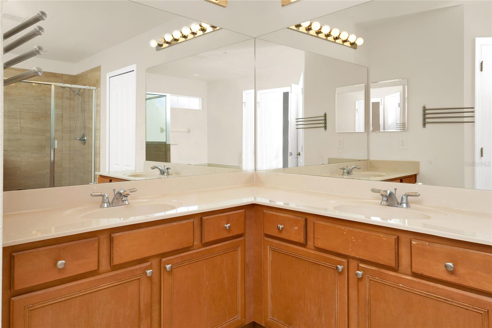 Image 41 of 59 For 9836 Old Patina Way