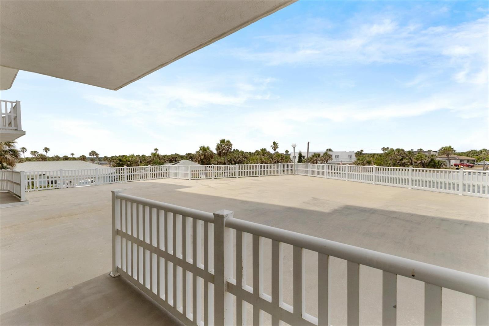 Image 31 of 63 For 3580 Ocean Shore Boulevard 102