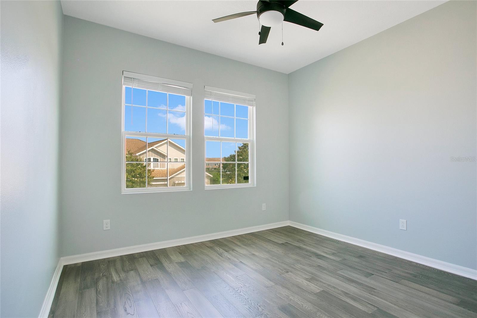 Image 17 of 32 For 9069 Shepton Street
