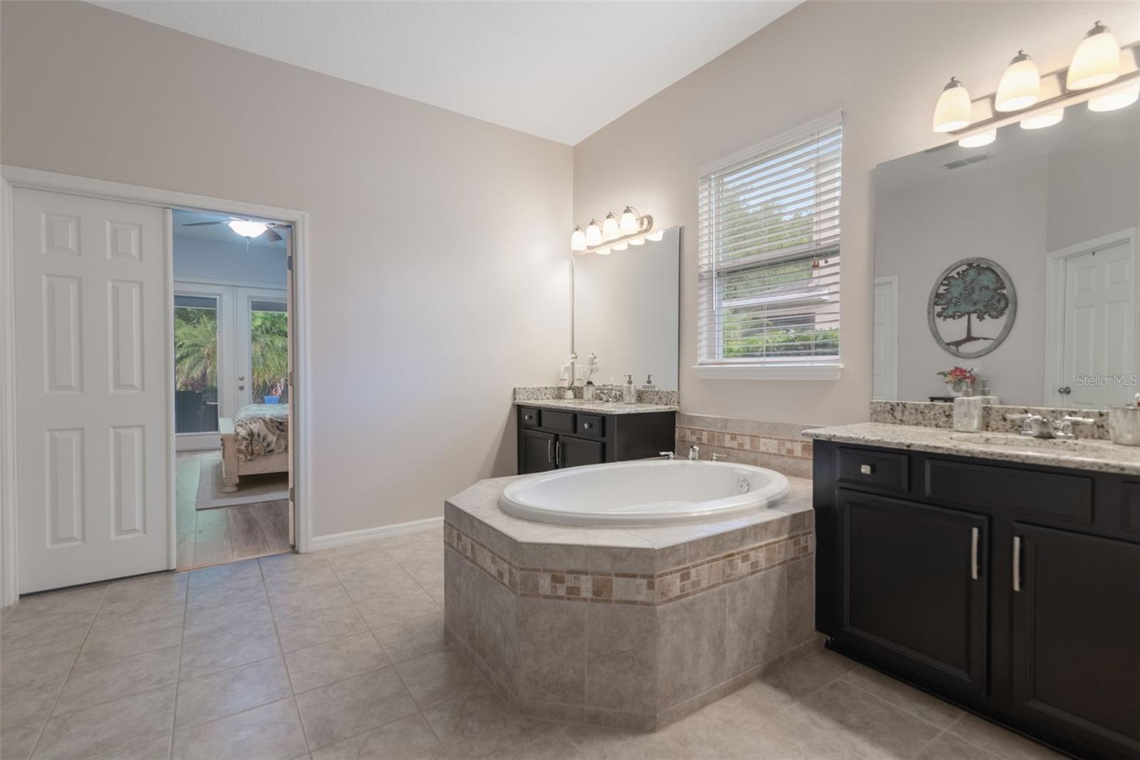 Image 30 of 53 For 595 American Holly Place