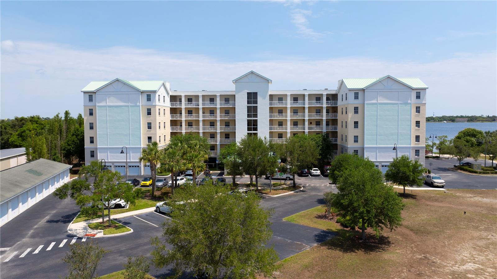 Image 15 of 20 For 4171 Orange Blossom Trail