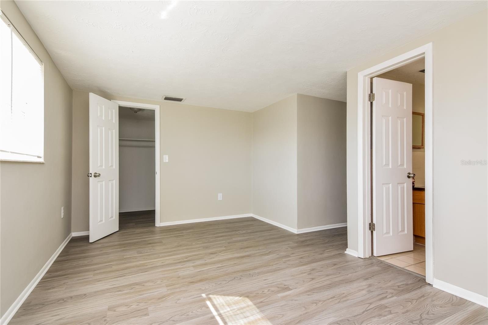 Image 9 of 16 For 3410 Trask Drive