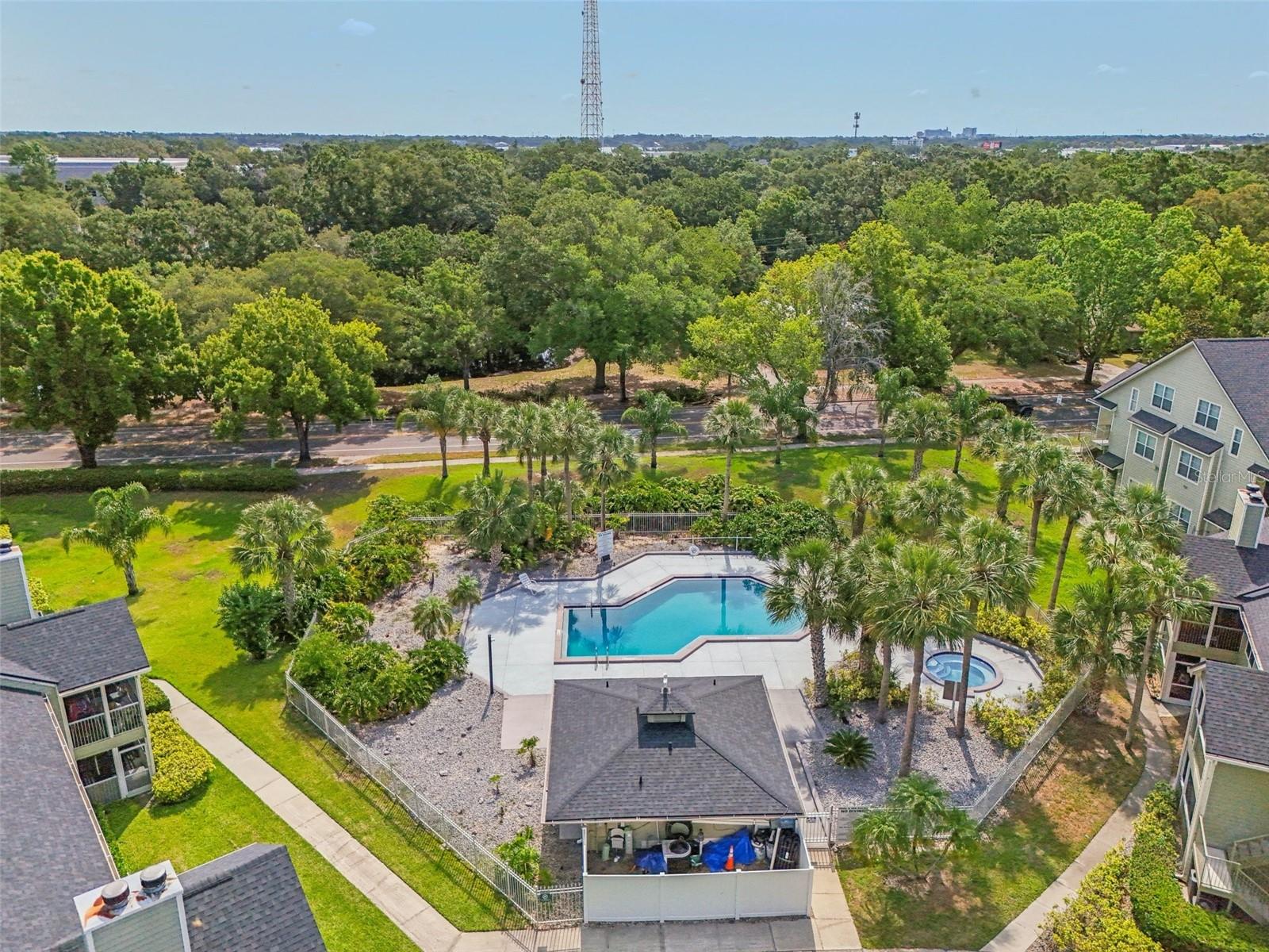 Image 15 of 38 For 3721 Lake Orlando Parkway 05