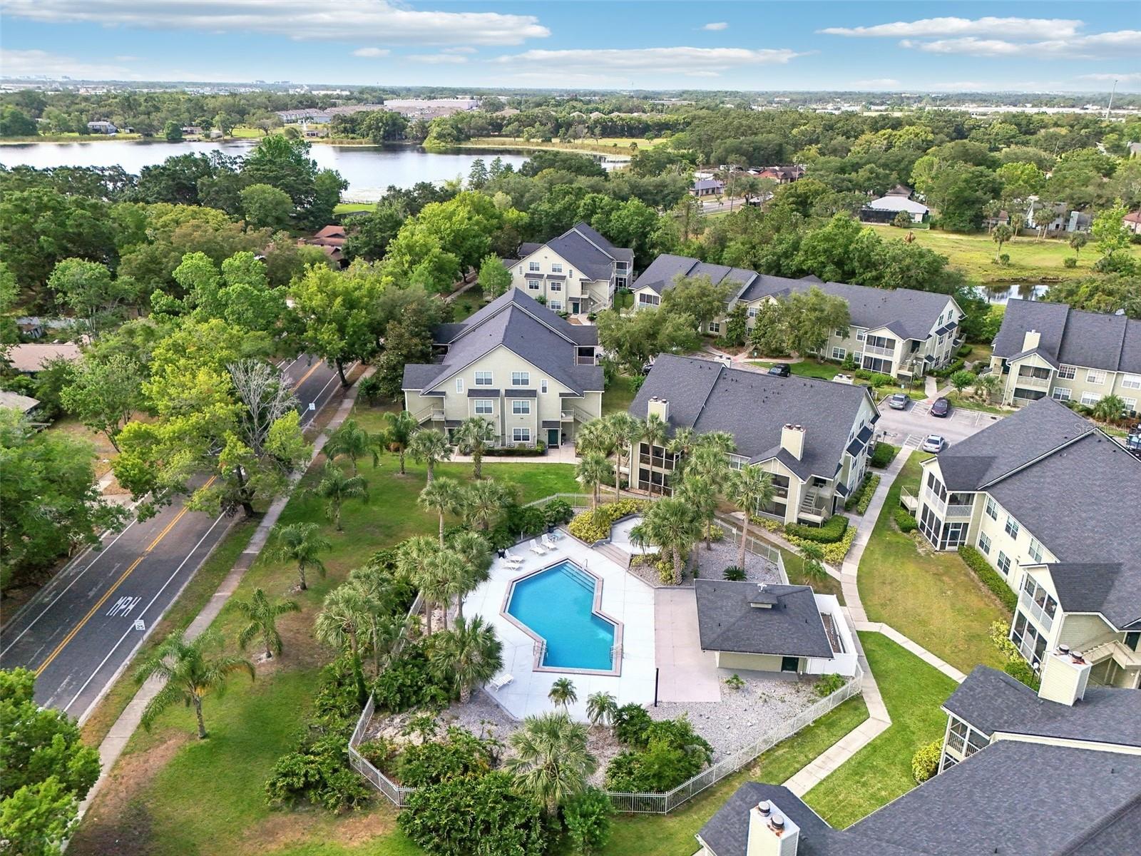 Image 22 of 38 For 3721 Lake Orlando Parkway 05