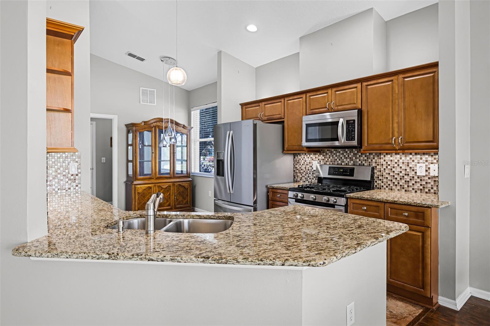 Image 2 of 96 For 3008 Pinnacle Court