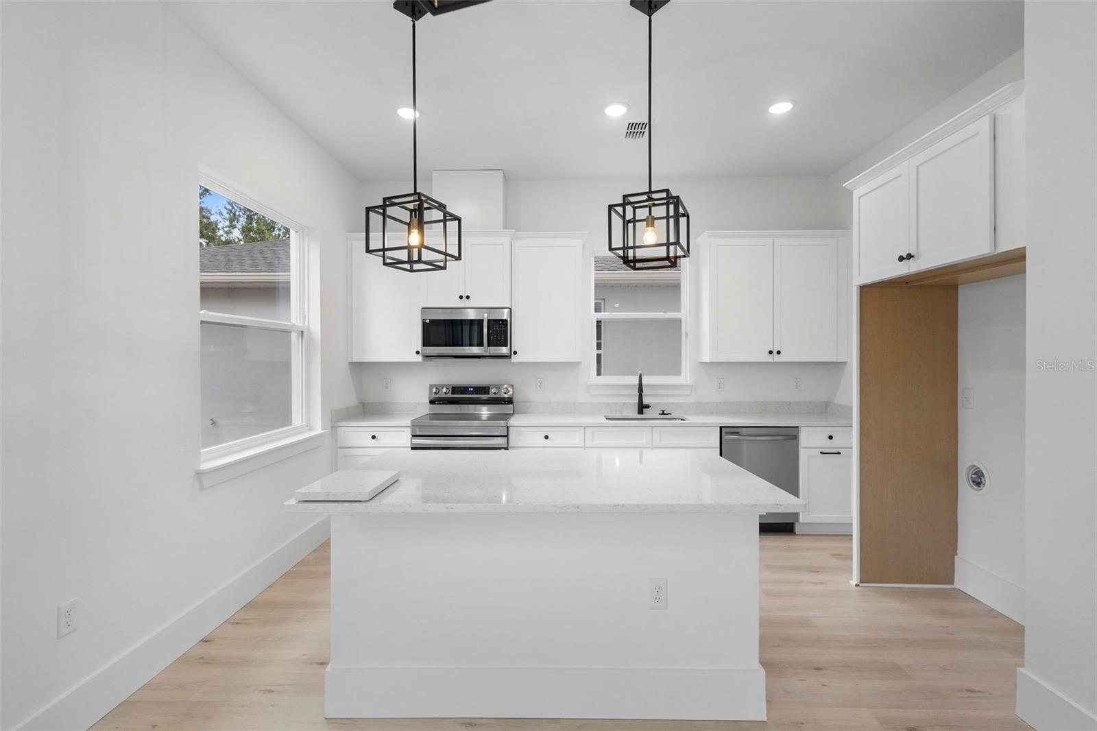 Image 7 of 57 For 2137 Brighton Lane