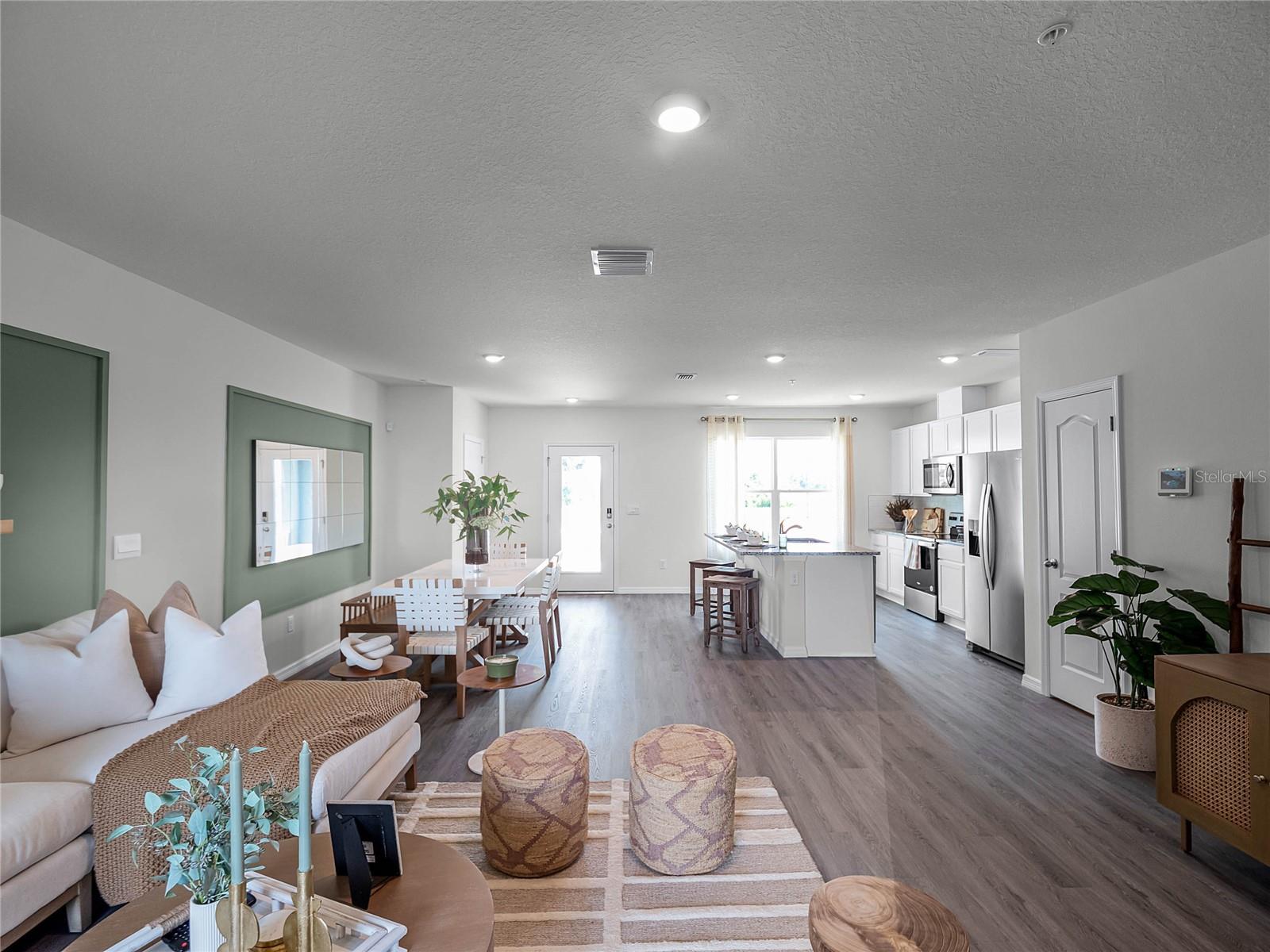 Image 7 of 49 For 1558 Dalehurst Lane