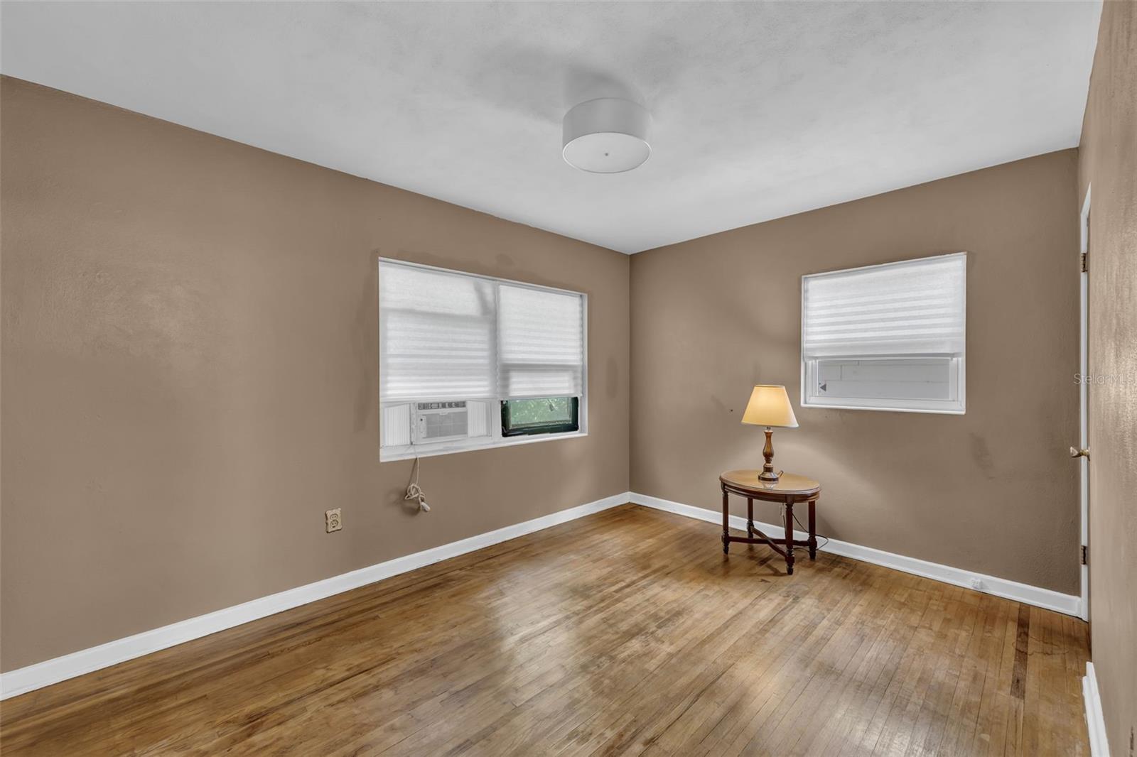 Image 10 of 31 For 849 Driver Avenue