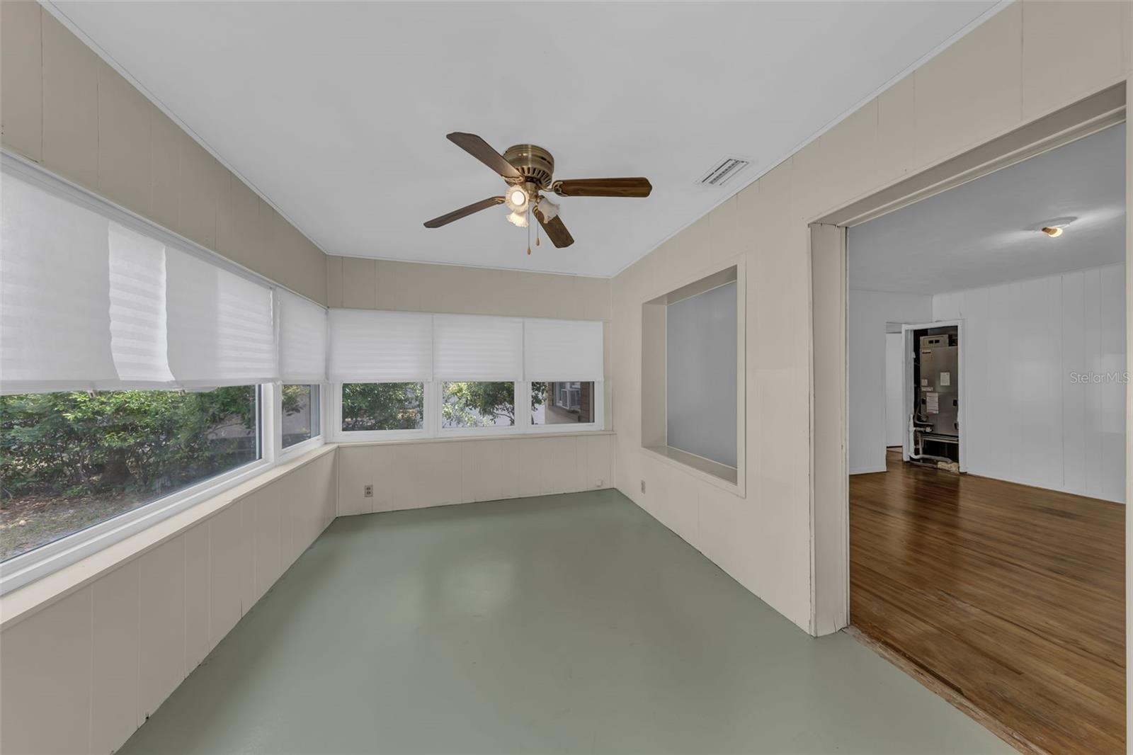 Image 4 of 31 For 849 Driver Avenue