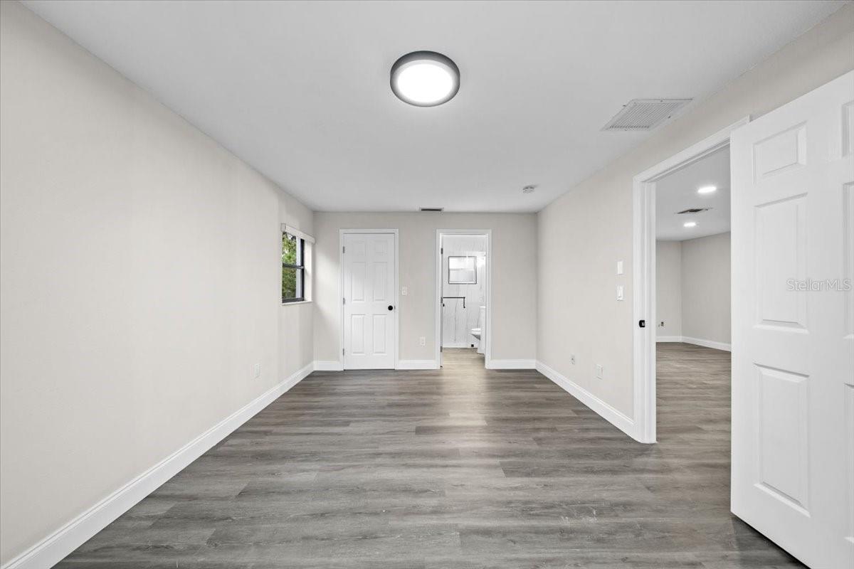 Image 9 of 20 For 21224 Quesada Avenue