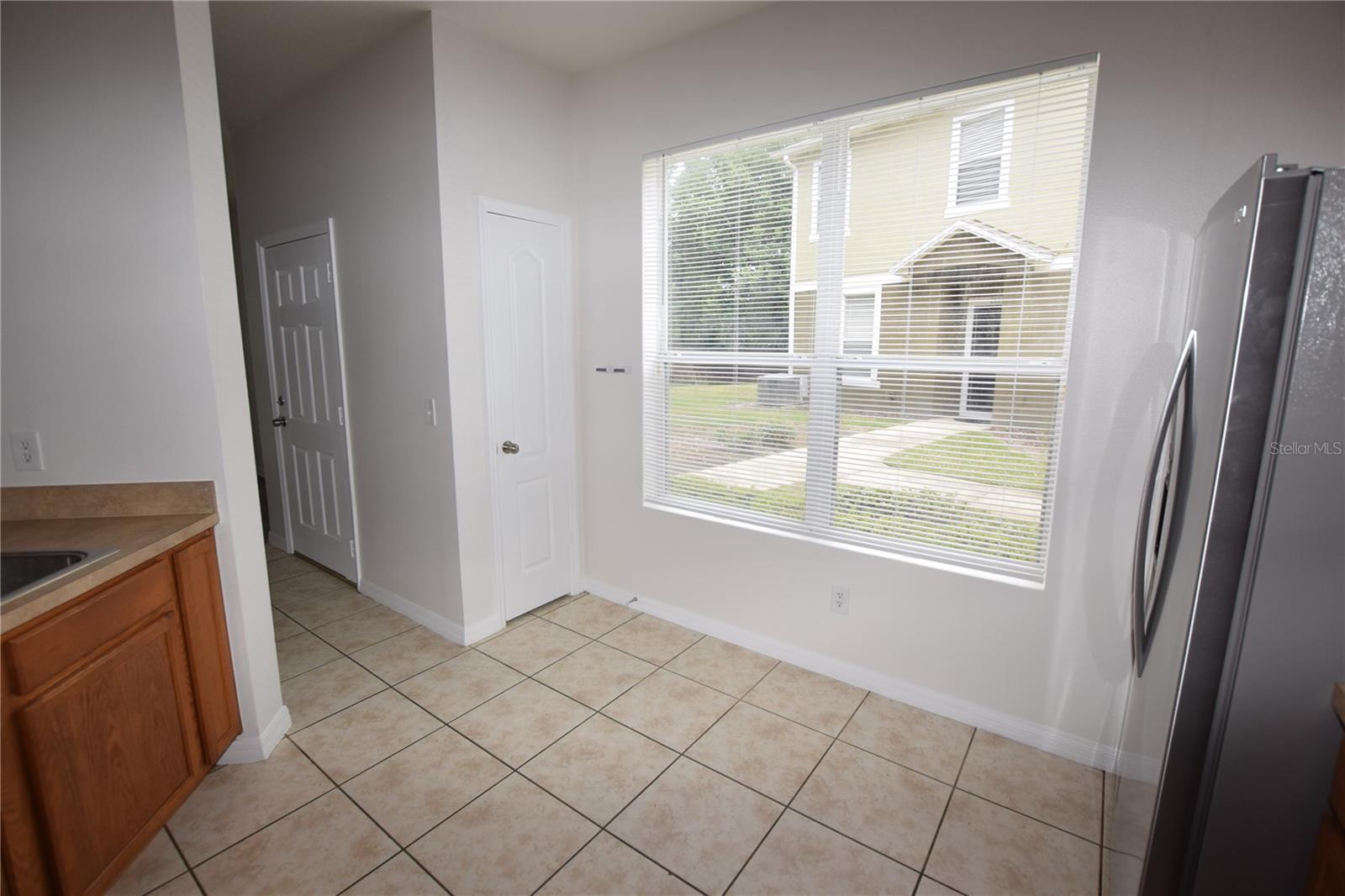Image 16 of 40 For 15349 Oak Apple Court