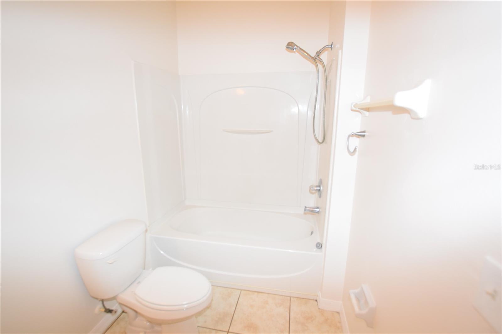 Image 28 of 40 For 15349 Oak Apple Court