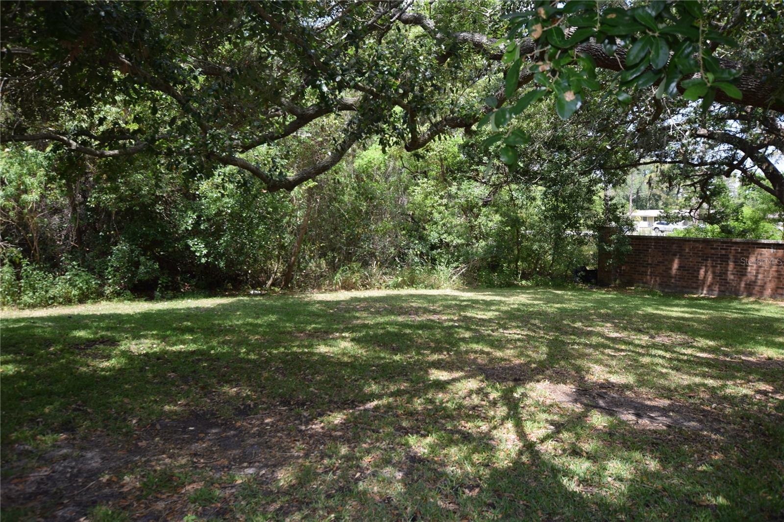 Image 3 of 40 For 15349 Oak Apple Court