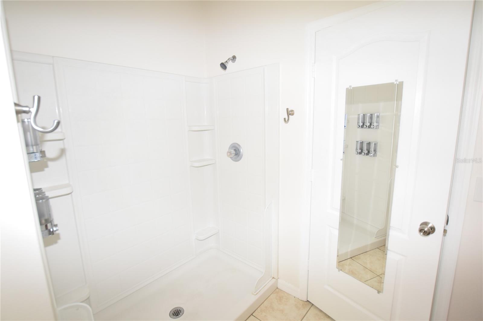 Image 37 of 40 For 15349 Oak Apple Court