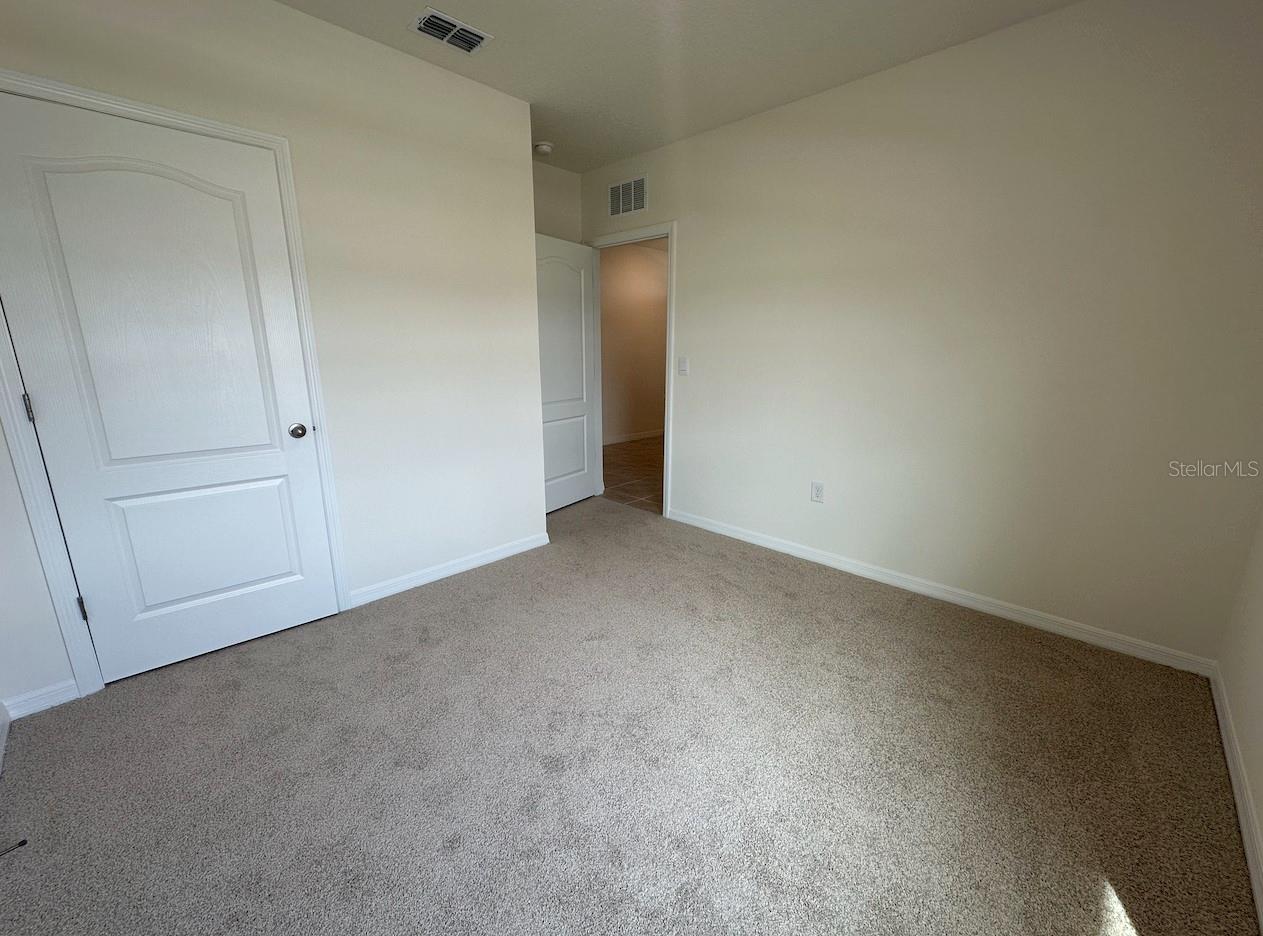 Image 17 of 20 For 1850 Walnut Creek Drive