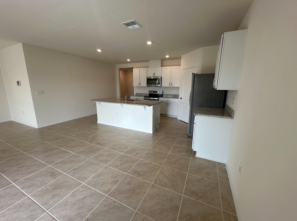 Image 3 of 20 For 1850 Walnut Creek Drive