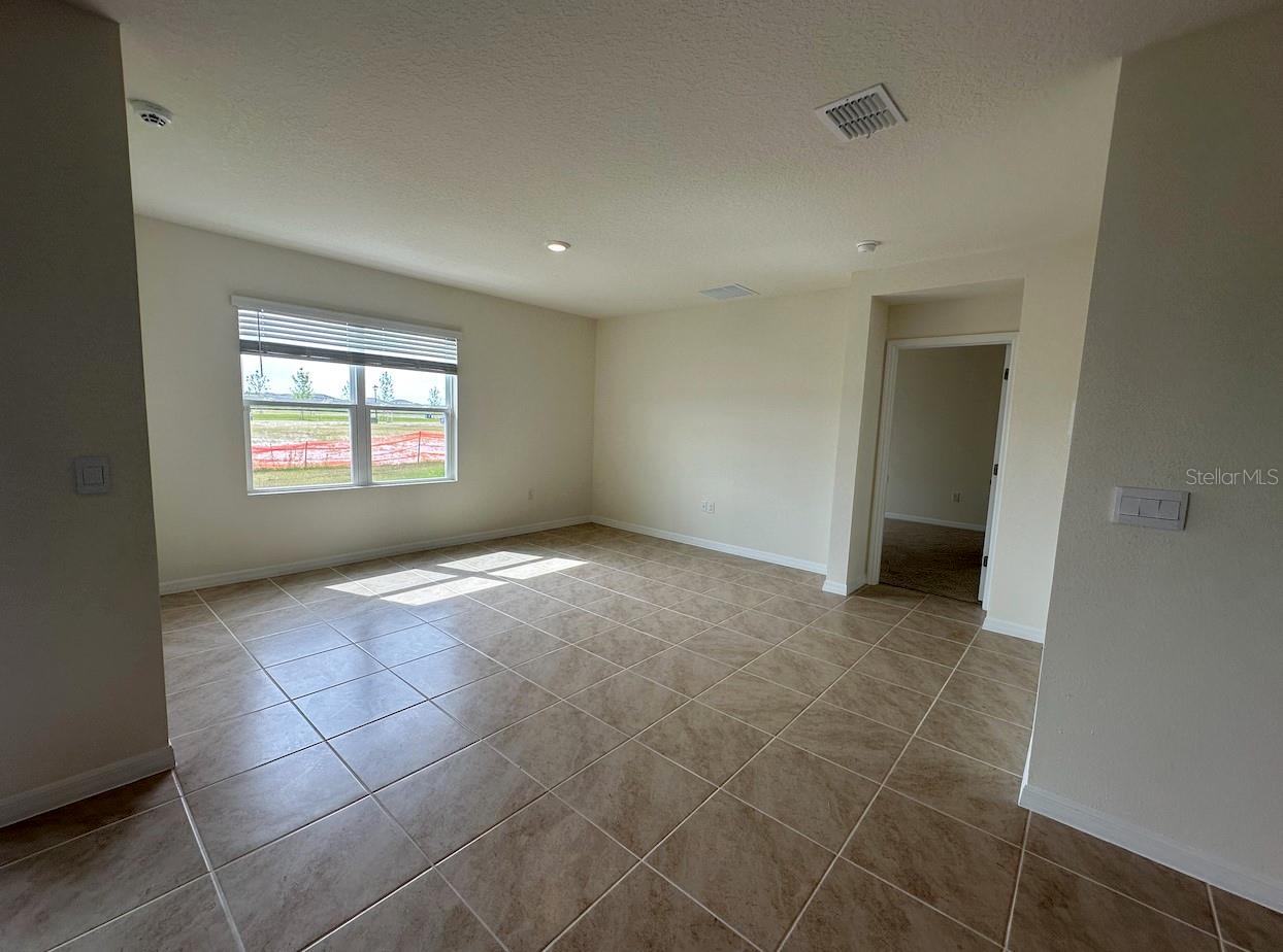 Image 6 of 20 For 1850 Walnut Creek Drive