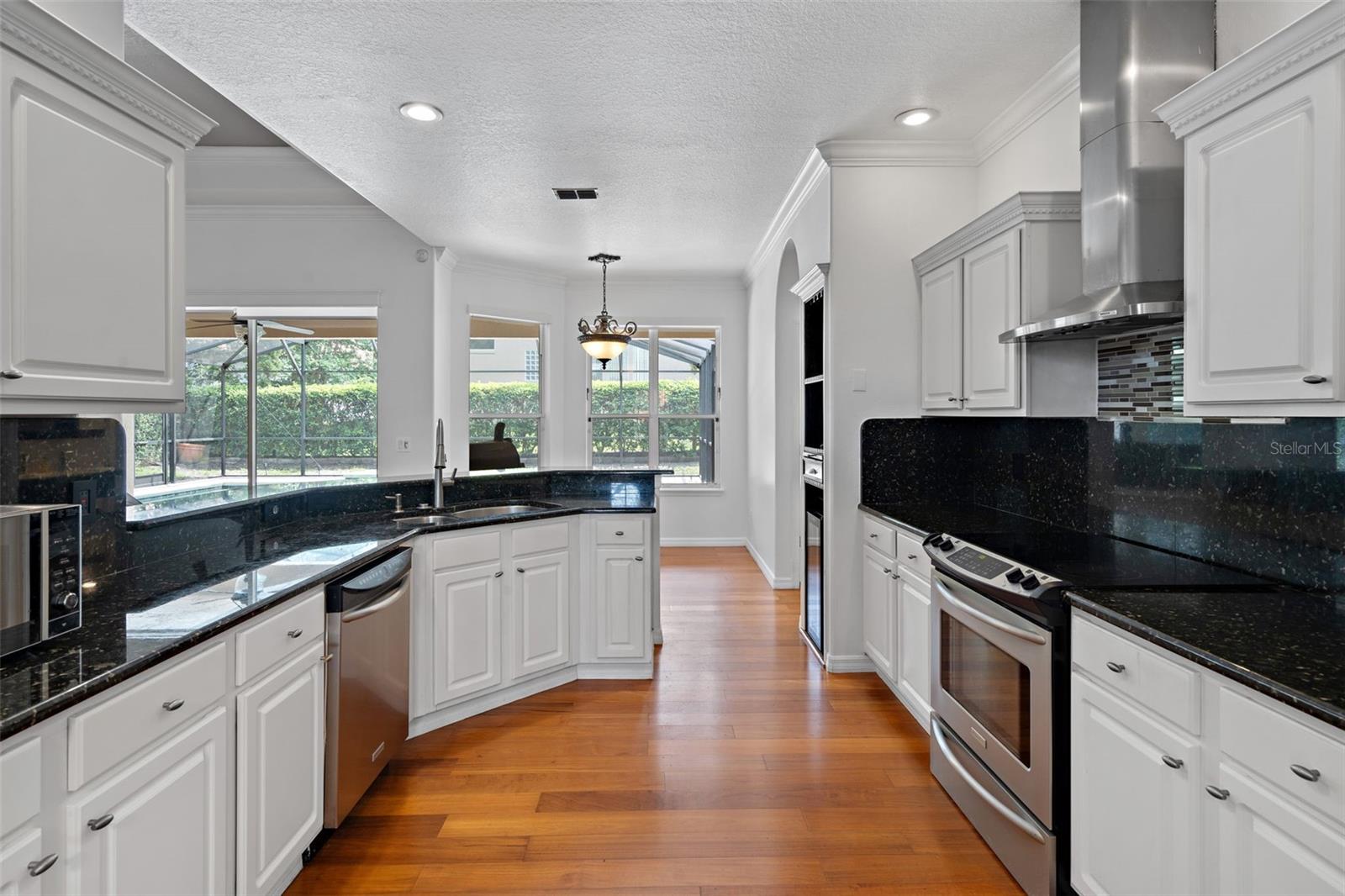 Image 28 of 47 For 7698 Mount Carmel Drive